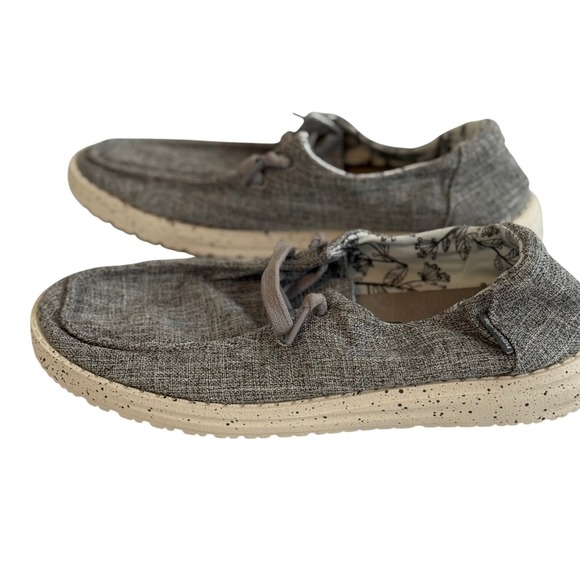Hey Dude Wendy Linen Shoes Women US 7 EU 38 Gray Slip On Comfort Loafers - Picture 3 of 6